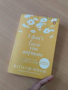 Je ne t'aime plus par Rithvik Singh, livre broché en anglais, livre de poésie sur l'amour et la guérison - Product Image 3