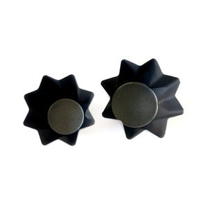 Moule à gâteau en forme d'étoile Pandoro, 2 tailles, en PTFE antiadhésif, écologique, pour pâtisserie, pain sucré, desserts de célébration, Corée - Product Image 1