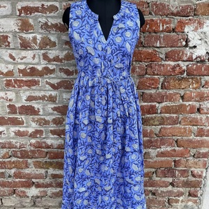 Bloc à la main imprimé indien coton robe Vintage Floral longue robe avec broderie et gland été parole longueur indien tuniques - Product Image 1