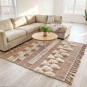Tapis en coton de style berbère marocain avec motif géométrique tufté pour les intérieurs bohèmes - Product Image 2