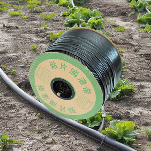 Línea de goteo de PC con compensación de presión 4/6/8LPH 30-60PSI con emisores antiobstrucción - Product Image 1