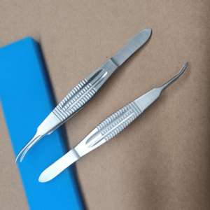 Pinzas de Implante Capilar FUE de Acero Inoxidable de Grado Profesional MEDZORA SURGICAL, Instrumento Curvo para Colocación Precisa de Injertos - Product Image 2