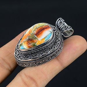 Pendentif en argent plaqué fait main avec pierre précieuse naturelle d'huître barbelée, 2 pouces - Product Image 2