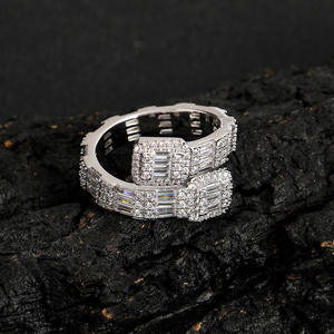 Luxury Floral Design Moissanite <b>Diamond</b> <b>Ring</b> for Women Engagement Party and Bridal Wear Available for Export Price - Product Image 4