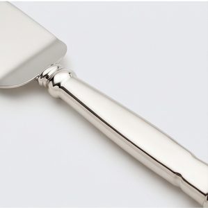 Ustensile moderne en argent pour servir les gâteaux, parfait pour le service quotidien des desserts et les occasions décontractées, articles pour les fêtes - Product Image 2