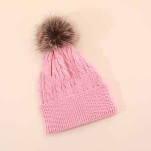 Bonnets en gros, bonnets d'hiver tricotés personnalisés avec logo pour les boutiques en ligne - Product Image 2
