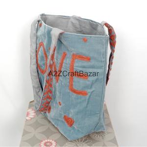 Bolso Tote Acolchado de Terciopelo Bohemio Indio Hecho a Mano, Bolsos de Hombro Rayados Artesanales de Rajastán para Exhibición - Product Image 5