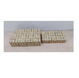 Boîtes à bijoux modernes en résine et bois MDF avec finition artistique en résine et système de rangement compact à tiroirs - Product Image 2