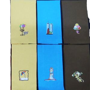 Embalaje personalizado al por mayor Toalla de cocina Diseño Tela Marca Regalo 100% algodón Logo bordado Fabricante a granel - Product Image 1