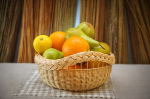 Panier alimentaire en saule fait main pour la cuisine, panier de service en saule naturel tressé, panier de rangement rustique en osier pour l'organisation des aliments - Product Image 3
