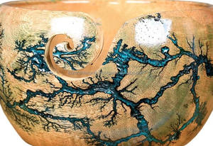 Bol de fil de conception choquée électrique en bois durable parfait pour les amateurs de fil par Humran Export - Product Image 2