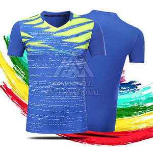 Uniformes de badminton professionnels 100% polyester, possibilité de créer votre propre logo sur l'uniforme de badminton - Product Image 2