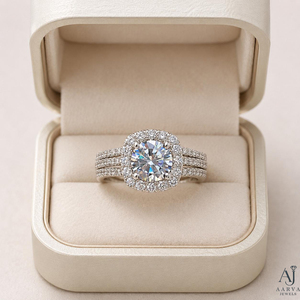 Vintage <b>Oval</b> <b>Moissanite</b> <b>Engagement</b> <b>Ring</b> Halo Bridal Wedding Band Pave Setting Platinum Plated Silver Trendy Women's Jewelry - Product Image 1
