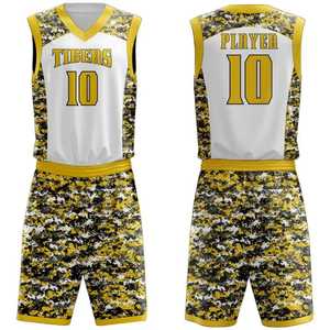 Uniforme de baloncesto más vendido con nombre del equipo y jugador, diseño popular, uniforme de baloncesto con color personalizado, hecho en Pakistán. - Product Image 1