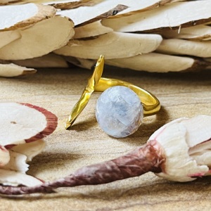 High Demand Latest Quartz <b>Ring</b> Fish Tail Shape Brass <b>Ring</b> 18k Gold Plated <b>Open</b> <b>Ring</b> Statement Vintage Women <b>Ring</b> For Wholesale - Product Image 5