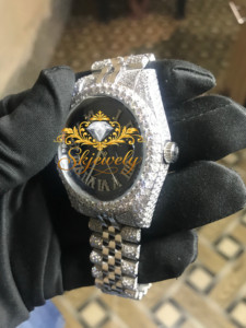 Montre de luxe en diamant Moissanite pour femmes, analogique, à quartz, en acier inoxydable, boîtier rond de 40mm, cristal saphir, bracelet à chiffres romains - Product Image 6