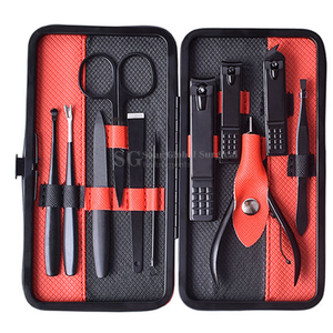 Kit de Manicura de Acero Inoxidable Duradero de Primera Calidad, 7 en 1, Juego Portátil para el Cuidado de las Uñas con Cortaúñas, Tijeras y Lima en Estuche para Adultos - Product Image 2