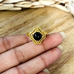 Nouvelles bagues en onyx noir, style tribal, en laiton plaqué or 18 carats, motif étoile géométrique bohème pour femmes, vente en gros/OEM/ODM - Product Image 5