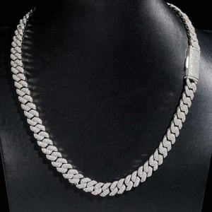 Collier chaîne cubaine en moissanite de haute qualité avec fermoir sécurisé, en argent sterling 925, bijoux hip-hop pour hommes et femmes - Product Image 1