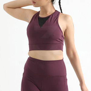 Women Solid Breathable Seamless Yoga Set Stylish Stretch Gym Fitness Leggings and Crop Top for Daily Workout and Yoga - Product Image 3