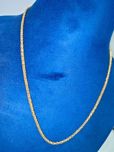 Elegante Cadena de Oro Sólido de 22K con Diseño de Cuerda Trenzada y Detalles de Barril, Collar de Oro Amarillo Auténtico con Sello BIS - Product Image 2