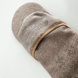 Calcetines Invisibles Brillantes para Mujer, de Color Sólido, Tejidos con Mezcla de Algodón, Transpirables, Finos, para Uso Diario - Product Image 3