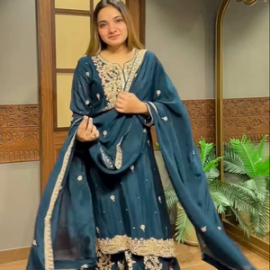Kurti en soie chinon lourde avec broderie, cordonnet et travail de sequins, entièrement cousu, ensemble ethnique pour femme avec plazzo et dupatta assortis - Product Image 1