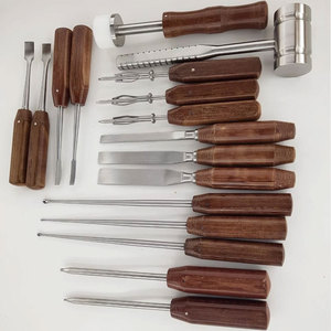 Juego de instrumentos quirúrgicos ortopédicos de calidad alemana premium: cincel osteótomo y martillo para huesos, con accionamiento de tornillo de impacto para columna vertebral, certificado CE ISO - Product Image 4