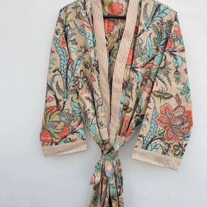 Kimonos para Mujer, Estilo Vintage, Hechos a Mano con Kantha, Kimono de Lujo de Primera Calidad, Kimono Kantha, Bata de Baño con Tirantes Finos en Venta - Product Image 1