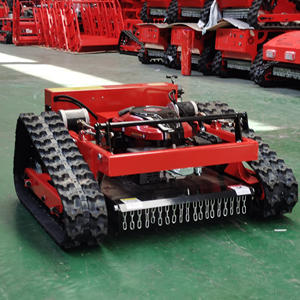 Cortacésped a control remoto con orugas de goma para un fuerte agarre en pendientes y terrenos mojados - Product Image 4