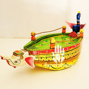 เรือไม้ทาสีลายหัวนกยูงและช้างจาก Theperfectbazaar - Product Image 3