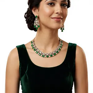 Elegante Juego de Collar y Pendientes de Cristal Verde con Baño de Oro Blanco Vintage, Joyería Geométrica para Mujer, para Bodas y Fiestas - Product Image 1