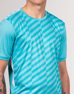 เสื้อแจ็คเก็ตฟุตบอลชายแบบซับลิเมชั่น ปี 2026 แขนสั้น คอกลม ระบายเหงื่อได้ดี สีน้ำเงินล้วน ผลิตจากโพลีเอสเตอร์ ทรงปกติ - Product Image 3