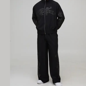 Conjunto Deportivo Personalizado con Logotipo, para Invierno, en Poliéster y Felpa, para Correr, Entrenar, con Chaqueta Cortavientos Elástica - Product Image 4