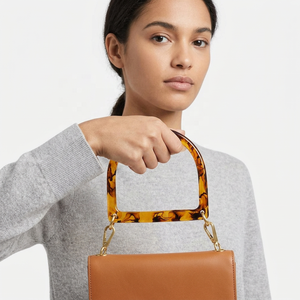 Sac mini en résine écaille de tortue, fait main, forme personnalisée, accessoire de mode éco-responsable - Product Image 1