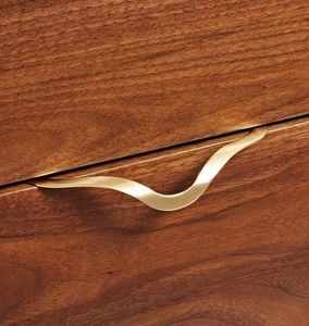 Manijas y Perillas de Latón Dorado Estilo Nórdico Americano al por Mayor para Gabinetes de Cocina, Armarios y Cajones - Product Image 4