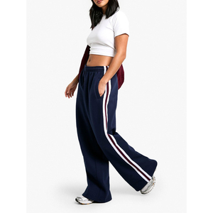 Pantalones deportivos de mujer, tipo jogger, forrados de felpa, conjunto de invierno, joggers de algodón suave, estilo casual, pantalones deportivos holgados para mujer. - Product Image 4