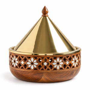 Cacerola de Madera de Lujo con Tapa Cónica de Acero Inoxidable, Diseño Árabe Calado, 24 cm de Diámetro, Aislada, Ecológica, Duradera y Multiusos - Product Image 1