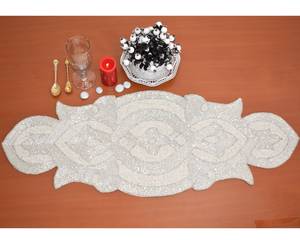 Chemin de table brodé à la main avec perles, sets de table floraux, linge de table personnalisé pour la maison, les mariages, les hôtels, les banquets - Product Image 3