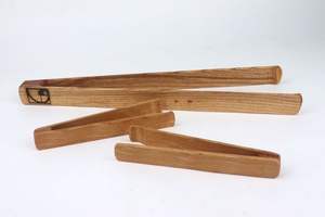 Pinzas para tostar de madera de acacia, utensilio de cocina de madera para servir alimentos, pan y aperitivos, en India a precios exclusivos. - Product Image 4