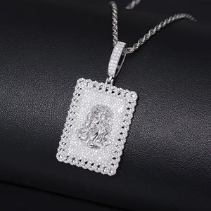 Colgante Religioso con Rostro de Jesús Plateado en Plata con Incrustaciones de Cristal de Estrás, Joyería de Moda Unisex, Regalo - Product Image 2