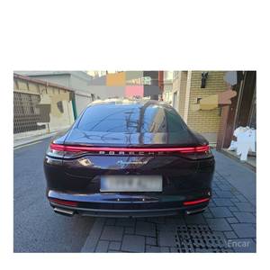 Décembre 2021 pour Panamera 2.9 AWD E-Hybrid Euro V Semi-Automatique 7 800 km Sièges en Cuir Volant à Gauche Caméra Arrière - Product Image 4