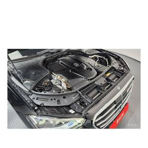 Mercedes-Benz Classe S S350 d Modèle mai 2021 avec 30 061 km Boîte de vitesses automatique Sièges en cuir Volant à gauche Caméra arrière - Product Image 6