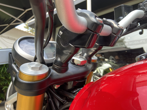 Manillar Elevado de Aleación de Aluminio para Triumph Speed 400 - Diseño Ligero para Reequipamiento/Actualización - Product Image 4