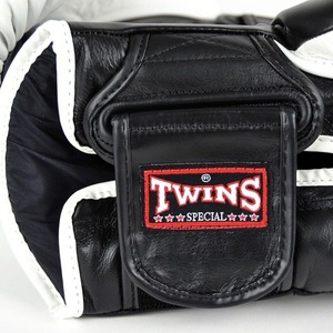 Nouveaux gants de boxe Muay Thai Sanda MMA en cuir véritable de qualité OEM, faits à la main, avec sangle de poignet réglable pour la fermeture, unisexe - Product Image 2