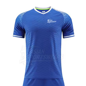 Ensemble d'uniformes de football durables avec coutures renforcées, coupe confortable, fabriqué en matériau respirant, adapté aux matchs - Product Image 4