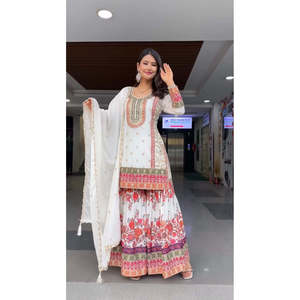 Top de fiesta de chifón de diseñador con hermosos pantalones palazzo y dupatta - Product Image 5