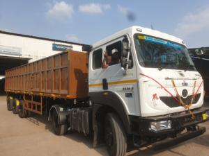 Remolque de 40 pies, 3 ejes, 4 pies de altura lateral, 55combo con eje y suspensión York, sistema ABS, neumático Apollo Amar Gold, aplicación para bobinas de carbón - Product Image 3