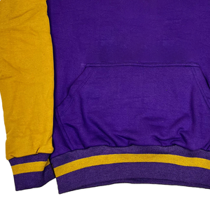 เสื้อสเวตเชิ้ตคอกลมผู้ชายสำหรับฤดูหนาว สีทูโทน ม่วงมัสตาร์ด ปักลาย 3 มิติ ระบายอากาศได้ดี เนื้อผ้านุ่มแบบเชนิลล์ - Product Image 4