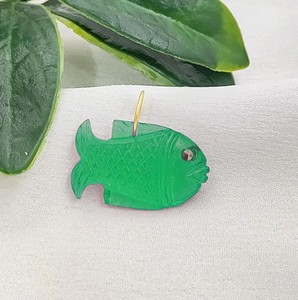 Hand Carved Gemstone Fish Charms <b>Pendant</b> - Gold Plated Handmade Charms - Carving Stones Wholesale - Product Image 5